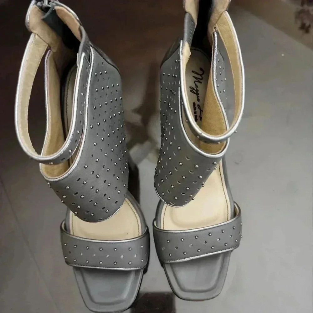 MAGGIE LU HIGH HELLS SHOES